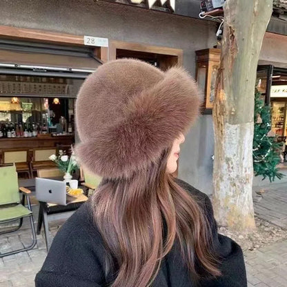 Maya | Women’s La Magia Faux Fur Hat